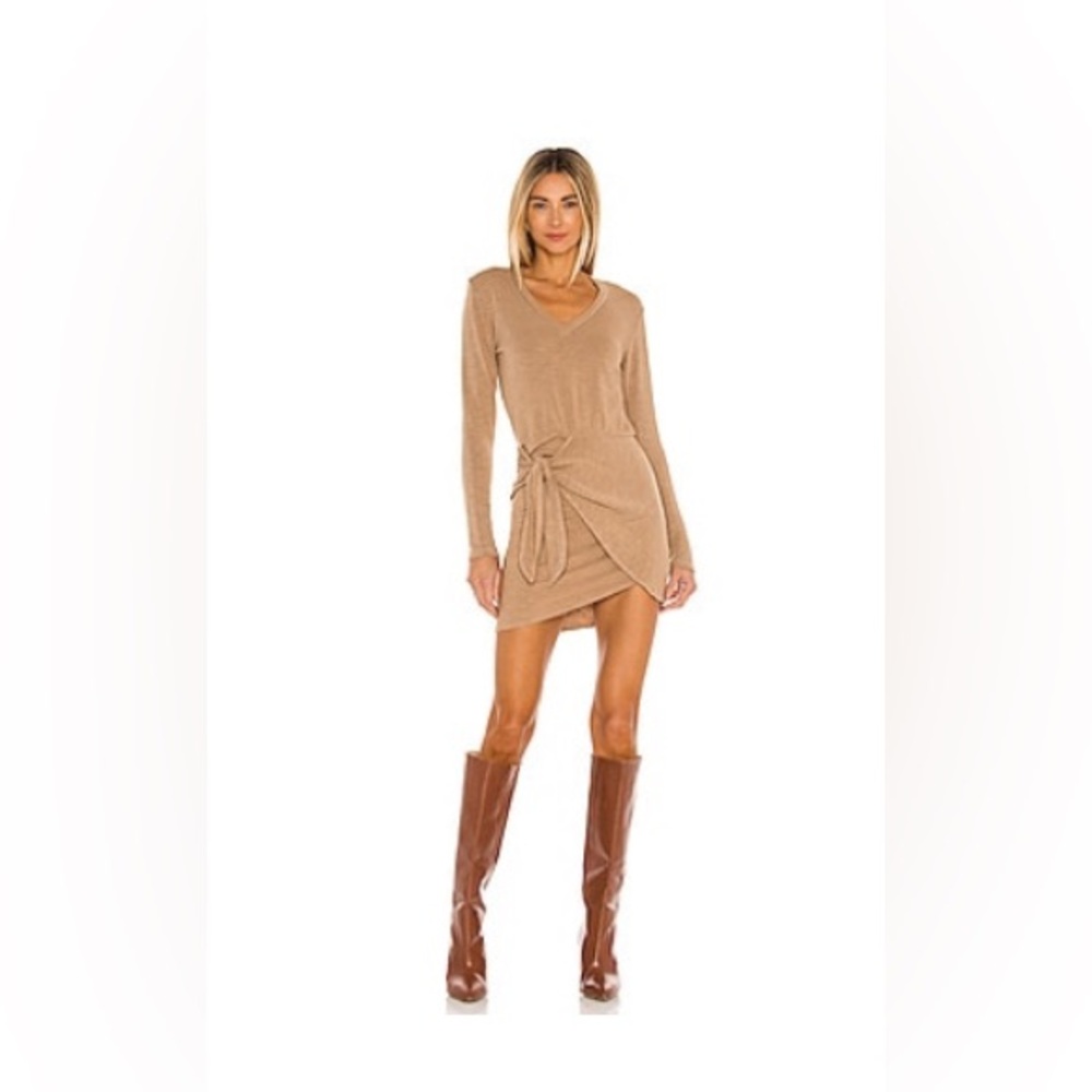 MONROW Super soft Long Sleeve V Dress - NWT